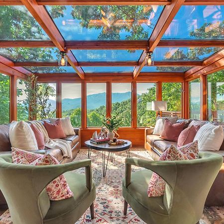 Family Chalet With Sauna, Hottub, Heavenly Views! Mins To Downtown! Gatlinburg Εξωτερικό φωτογραφία