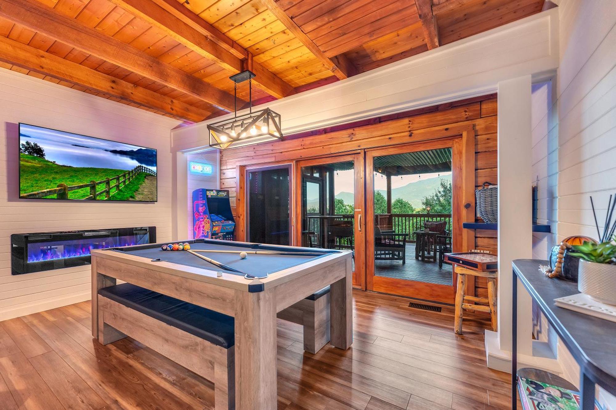 Family Chalet With Sauna, Hottub, Heavenly Views! Mins To Downtown! Gatlinburg Εξωτερικό φωτογραφία