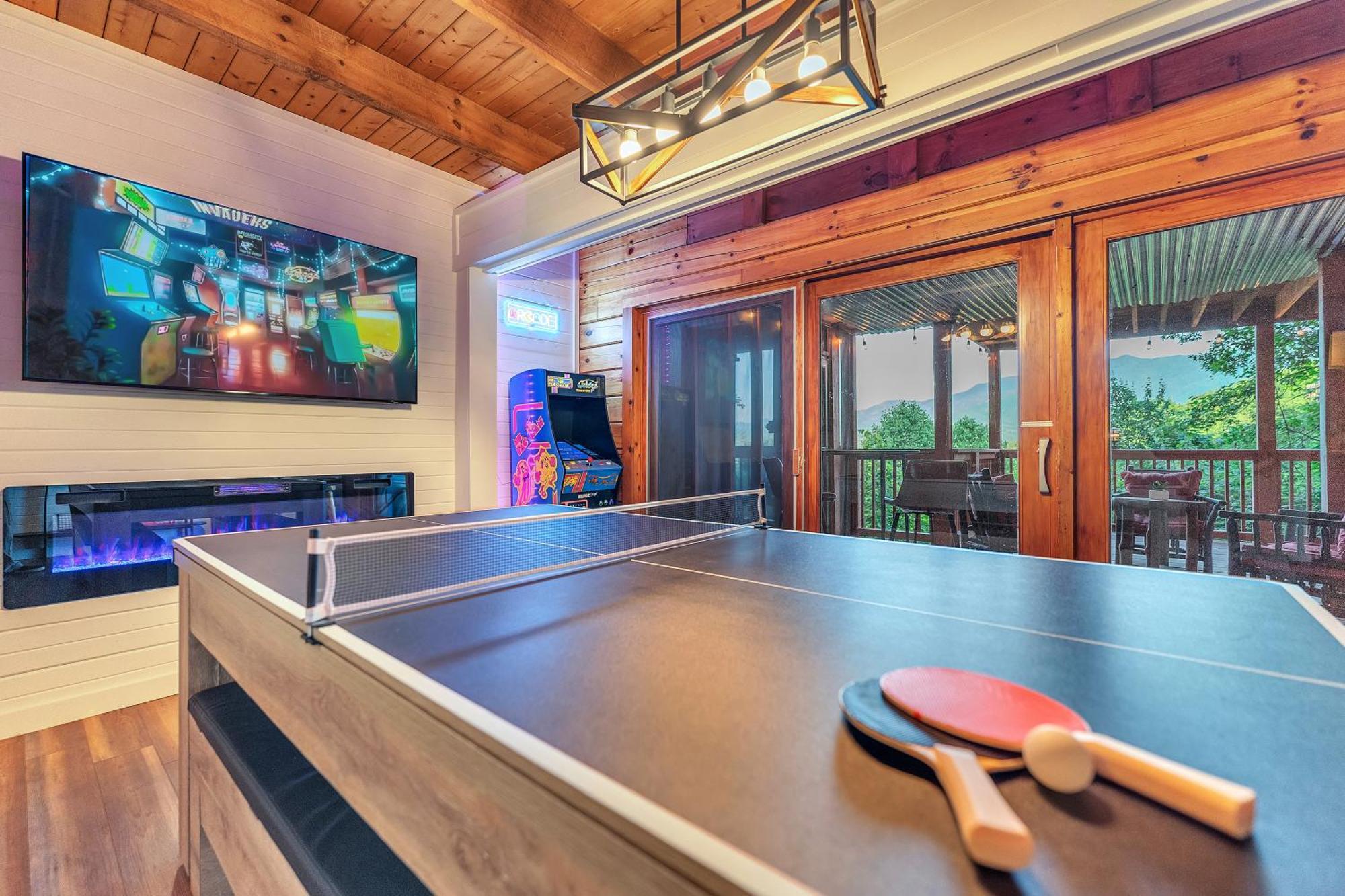 Family Chalet With Sauna, Hottub, Heavenly Views! Mins To Downtown! Gatlinburg Εξωτερικό φωτογραφία