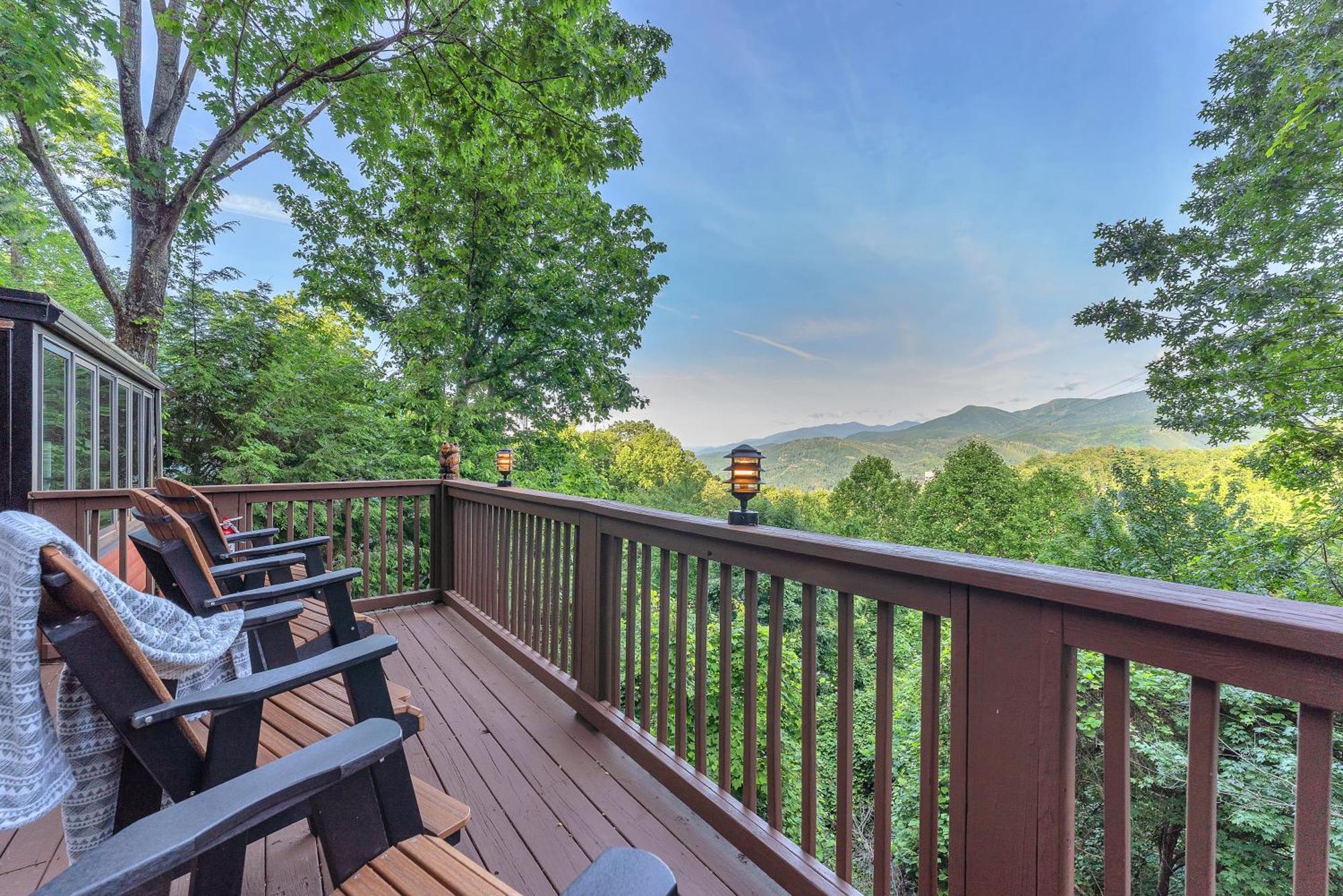 Family Chalet With Sauna, Hottub, Heavenly Views! Mins To Downtown! Gatlinburg Εξωτερικό φωτογραφία