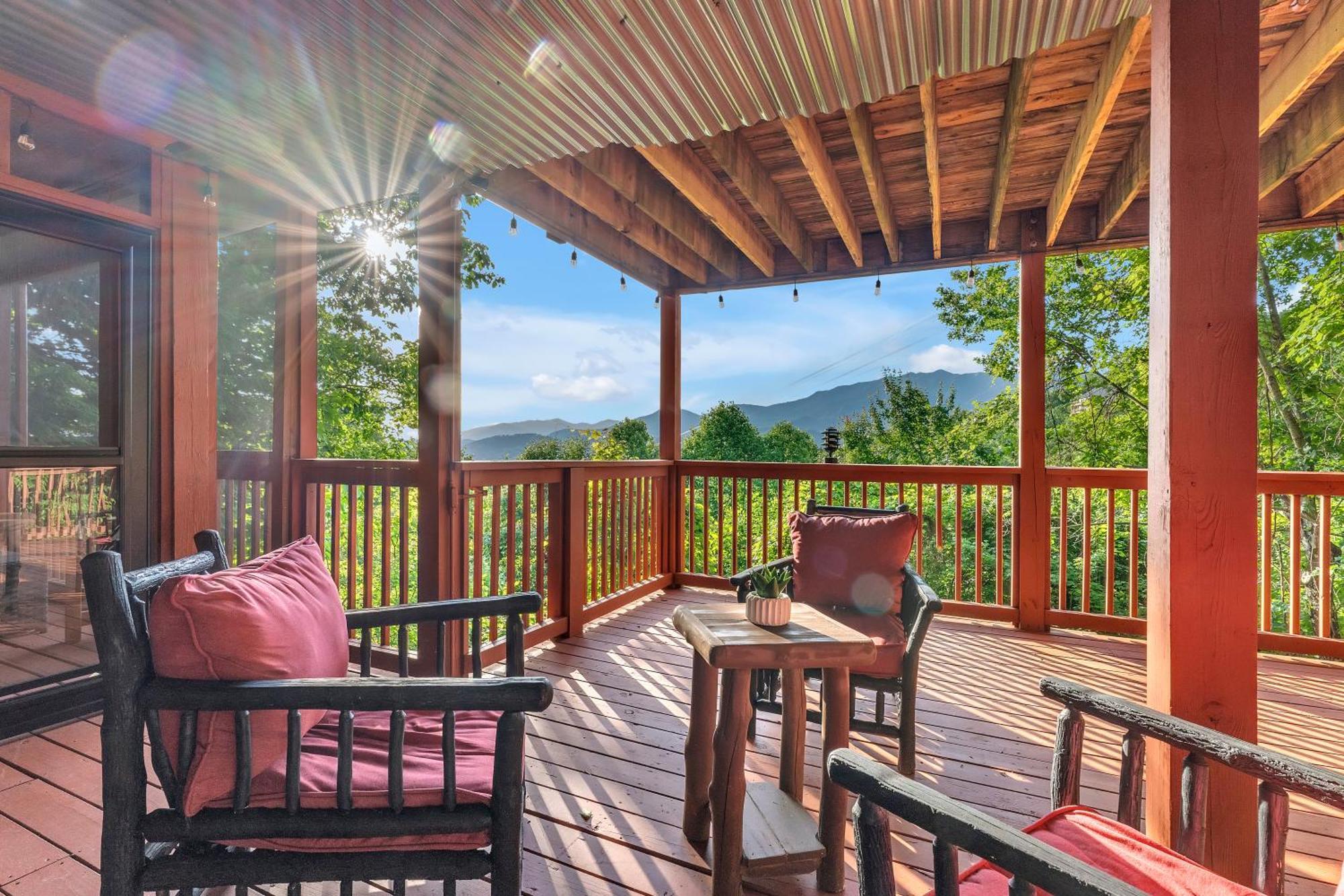 Family Chalet With Sauna, Hottub, Heavenly Views! Mins To Downtown! Gatlinburg Εξωτερικό φωτογραφία