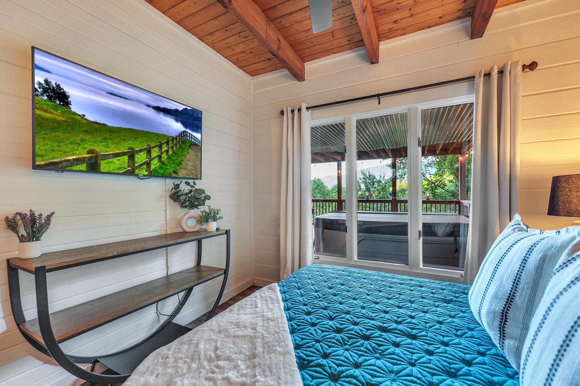 Family Chalet With Sauna, Hottub, Heavenly Views! Mins To Downtown! Gatlinburg Εξωτερικό φωτογραφία