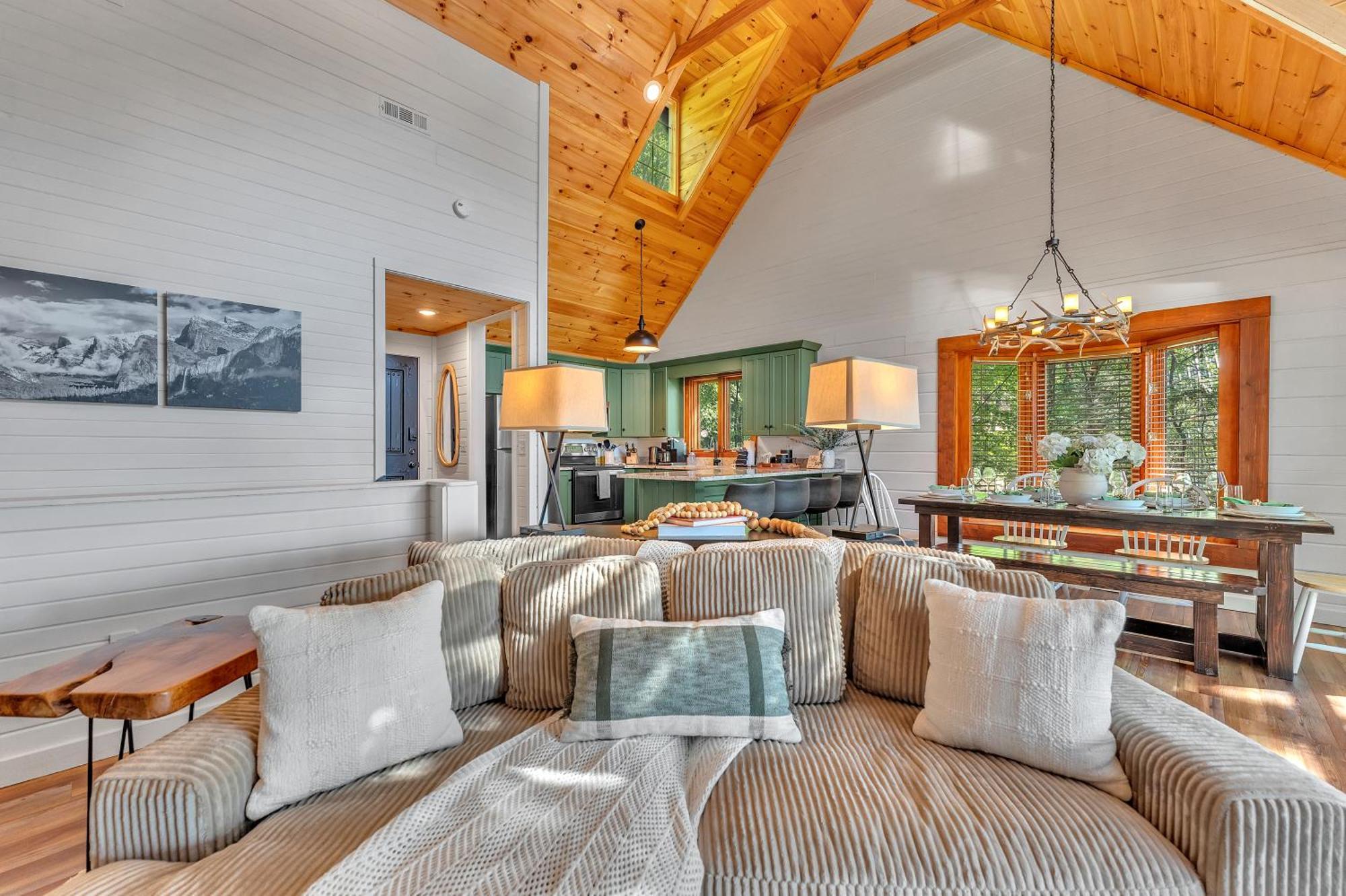 Family Chalet With Sauna, Hottub, Heavenly Views! Mins To Downtown! Gatlinburg Εξωτερικό φωτογραφία